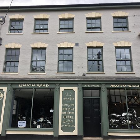 Union Road Moto Velo Accommodation Кредитън Екстериор снимка
